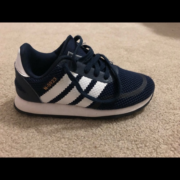adidas i 5943